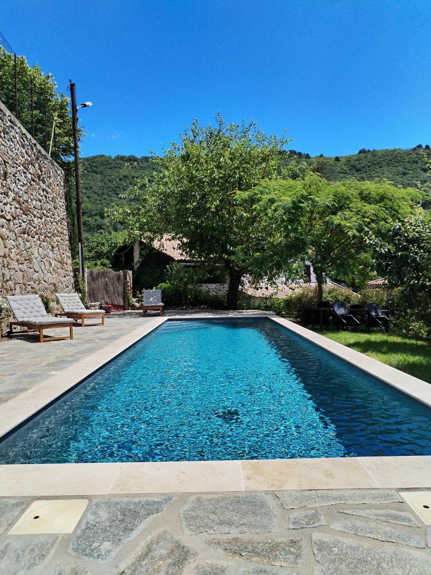 Mes Maisons Gardoises, Two Gites Sleeping 13 With Two Private Pools, Kids Room, Laundry, Disco, Free Wifi, Linen And Dog'S Are Welcome Gagnières Extérieur photo
